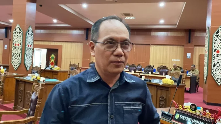 DPRD-KOTA-6-1587120464