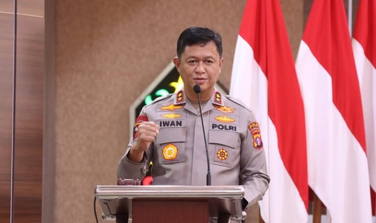 Pol-Iwan-Kurniawan