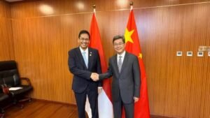 purbaya-temui-investor-china-1781682325171_169