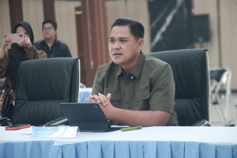 Kepala Dinas Pendidikan Provinsi Kalimantan Tengah, Reza Prabowo