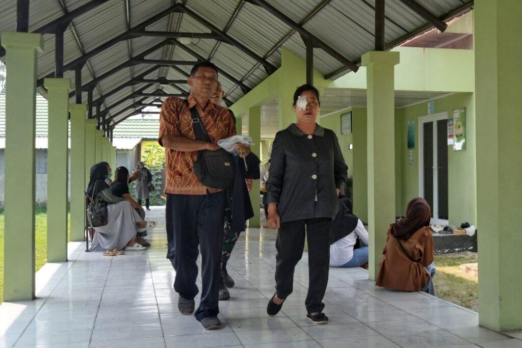 Operasi-Katarak-Gratis-Bagi-100-Warga-di-Palangka-Raya_2-1030x687