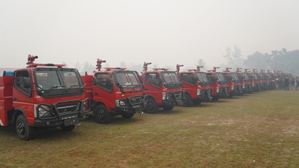 100 Mobil Damkar dan 15 Excavator Dikerahkan, Kodam XXII/Tambun Bungai Perkuat Penanganan Karhutla