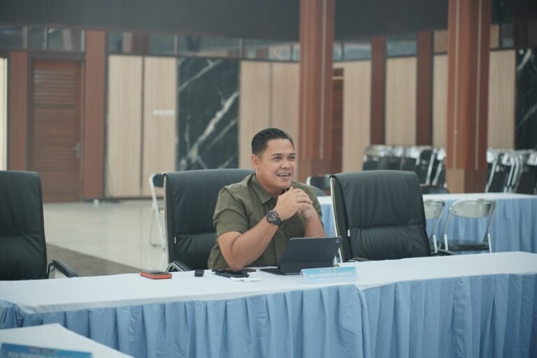 Ironi PJJ Saat Kabut Asap: Siswa di Barito Timur Tetap ke Sekolah karena Internet Terbatas