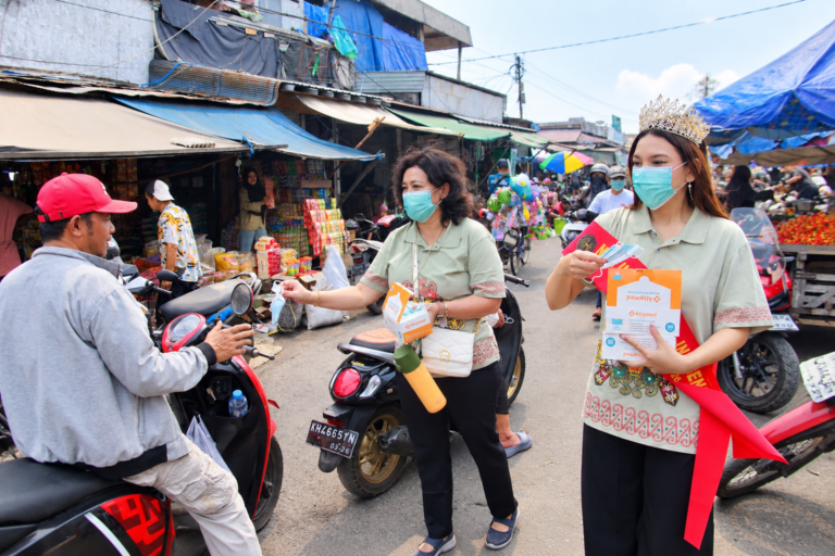 Peduli Dampak Kabut Asap, KPD Dusmala Nasional Bagikan 3.000 Masker