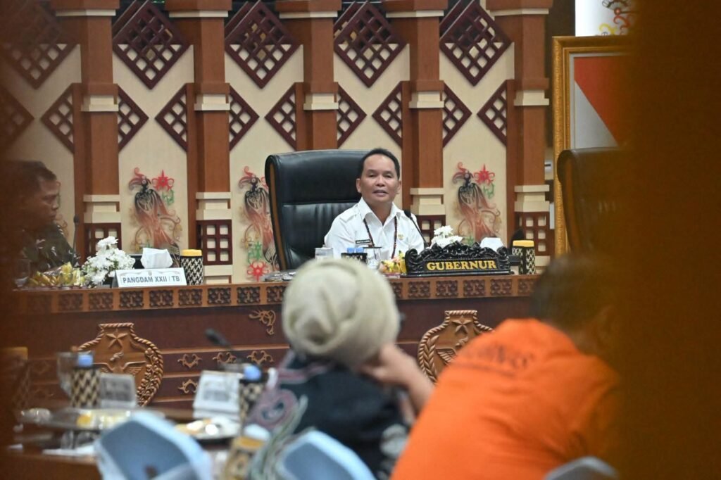 Gubernur Kalteng Buka Peluang Pemanfaatan Busa Sabun untuk Pemadaman Karhutla