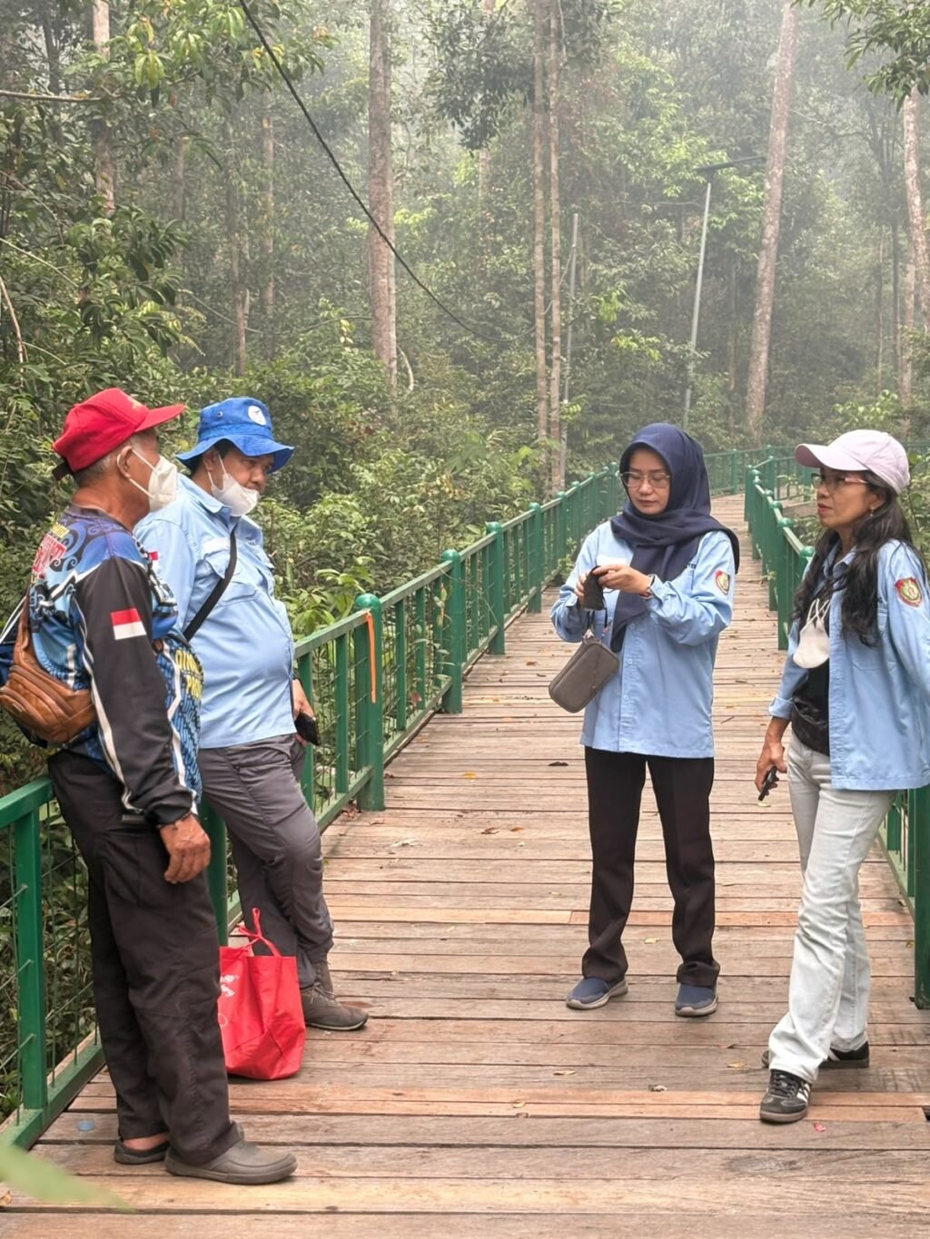 Dishut Kalteng Pantau Kondisi Satwa di Hutan Kota Nyaru Menteng di Tengah Karhutla
