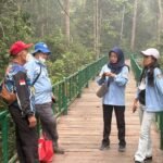 Tujuh Jam Berjibaku, Tim Dalkarhutla Padamkan Karhutla di TWA Galeget Tiawu