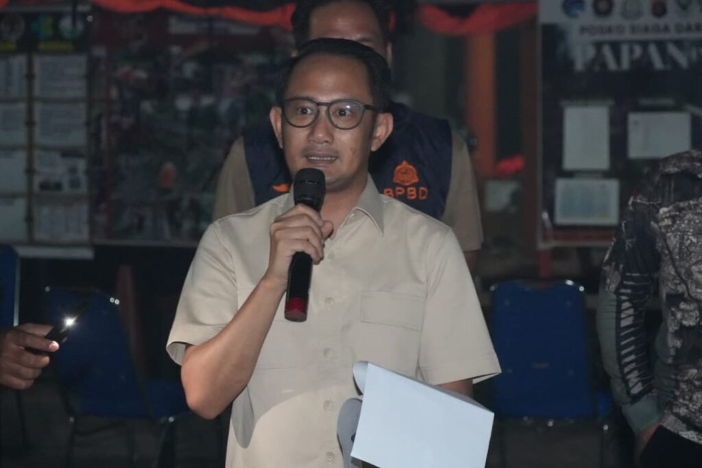 Wali Kota Palangka Raya Fairid Naparin
