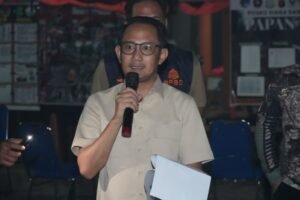 Wali Kota Palangka Raya Fairid Naparin