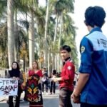 Warga Pahandut Seberang Terima Banpang dan BLT KHBS, Pemprov Kalteng Siapkan 10 Juta Liter Air Bersih
