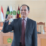 Prof. Dr. Ir. Salampak, M.S. Rektor Universitas Palangka Raya
