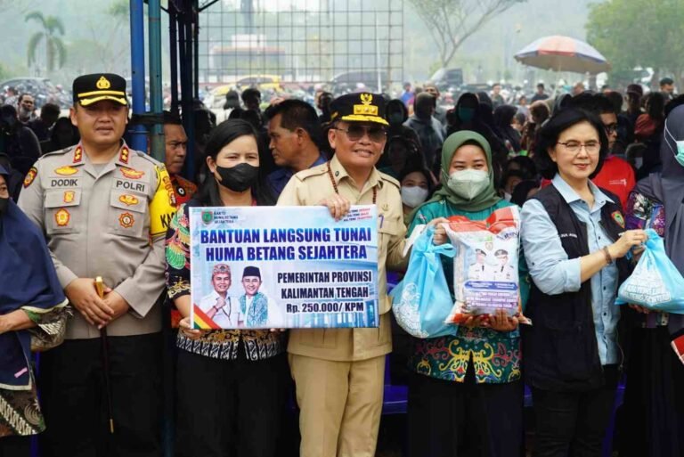 Dinsos Kalteng Pastikan Bantuan Warga Terdampak Karhutla di Katingan Tepat Sasaran