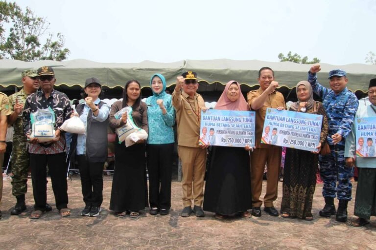 Dinsos Kalteng Pastikan Bantuan Warga Pantai Lunci Tepat Sasaran di Tengah Dampak Karhutla