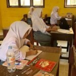 Malam-malam ke Pasar Besar, Fairid Bagikan 1.000 Masker dan Tawarkan Kredit UMKM Nol Persen
