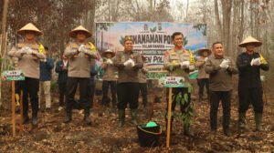 Usai Karhutla, Dishut Kalteng Dorong Penghijauan Kembali: Akhir Kemarau Jadi Momentum Tanam Pohon